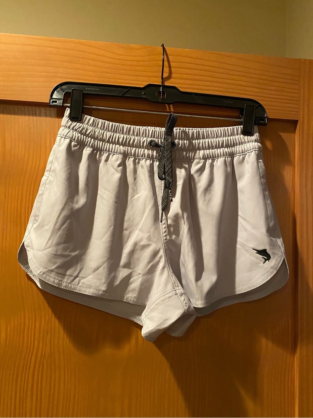 Salt Life Women's Light Gray Athletic Drawstring Shorts NWOT